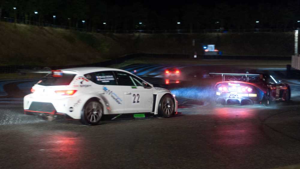 Sport automobile